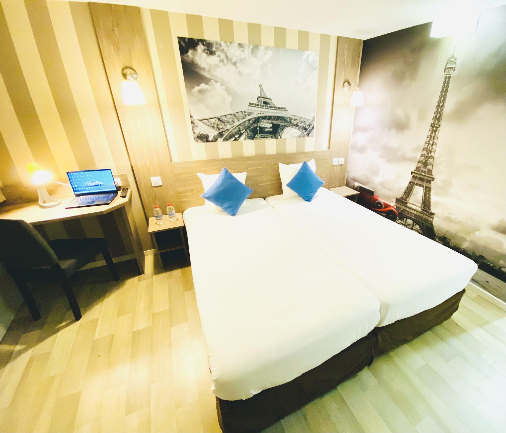 Kyriad Direct Lille Nord - Roubaix Hotel Екстериор снимка