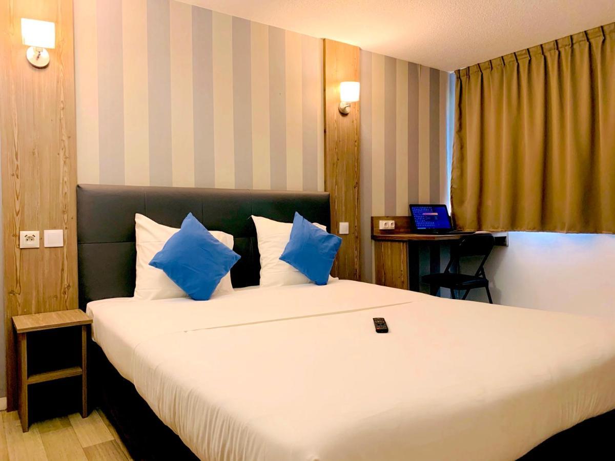 Kyriad Direct Lille Nord - Roubaix Hotel Екстериор снимка